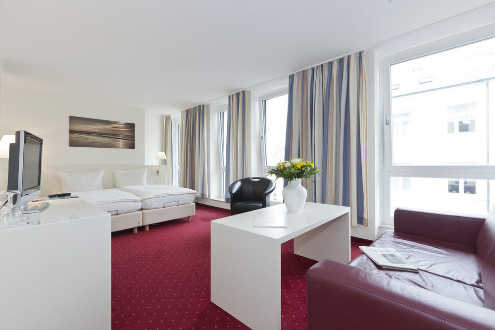Michels Strandhotel Germania 4*